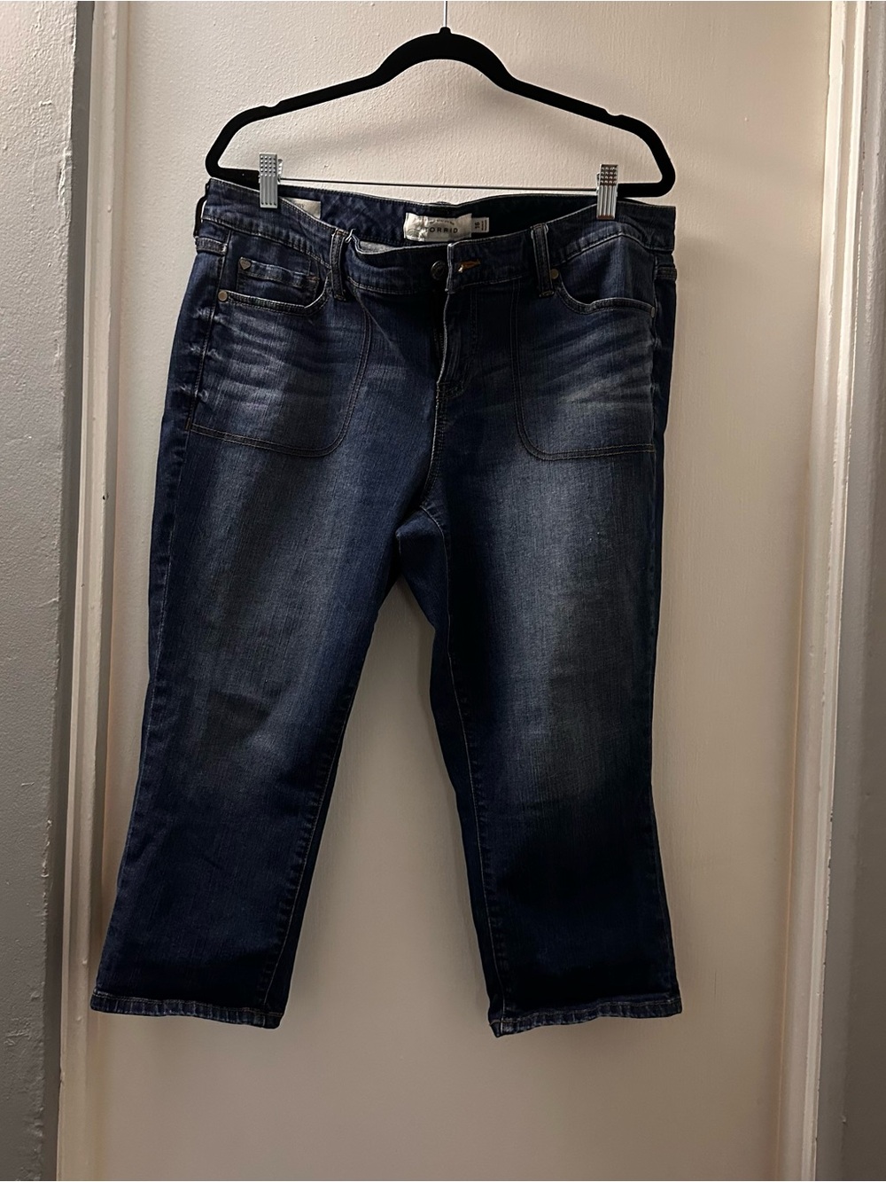 Torrid Dark Blue Cropped Jeans